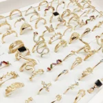 30pcs/Lot Wholesale New Mix Style Big Snake Finger Rings For Women Black Enamel Cutout Butterfly Star Cute Flower Jewelry Gifts